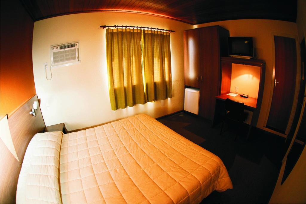 Hotel Bartz Camaquã Eksteriør billede